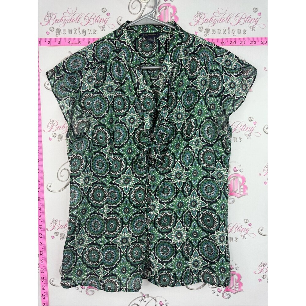 Banana Republic shirt floral Green Patterned Cap-Sleeve Blouse